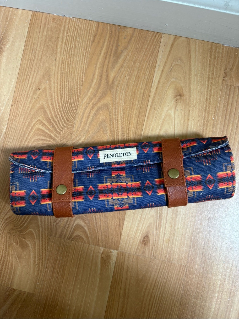 Pendleton Travel Chess & Checkers Set (missing chess pieces)